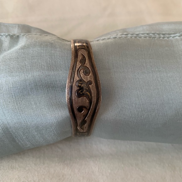 Jewelry - Vintage 925 sterling silver bracelet.